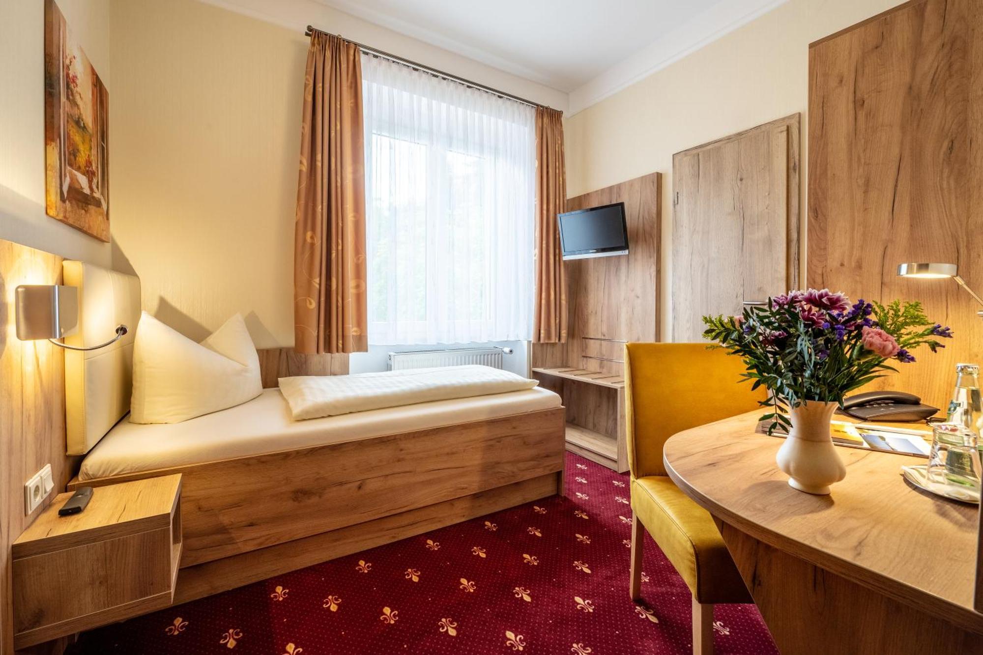 Flair Hotel Villa Ilske バート・ケーゼン エクステリア 写真